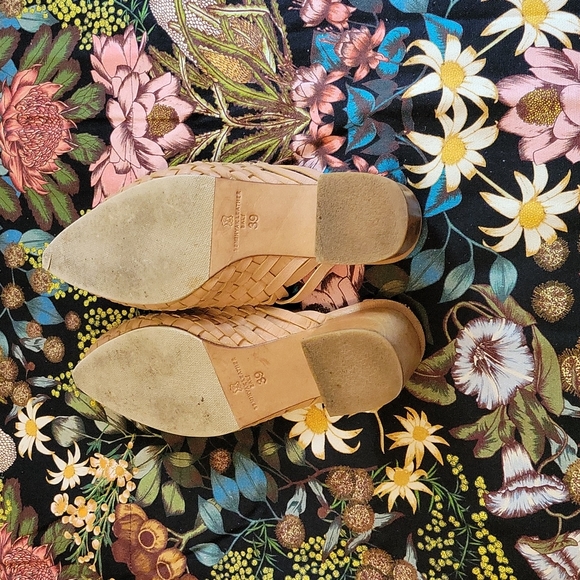 ❗ SOLD ❗ The Bali Tailor woven mules - Picture 5 of 9